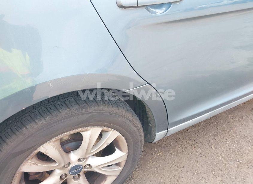 Photo 14 of 2010 Ford Taurus SEL (VIN 1FAHP2EW0AG136120)