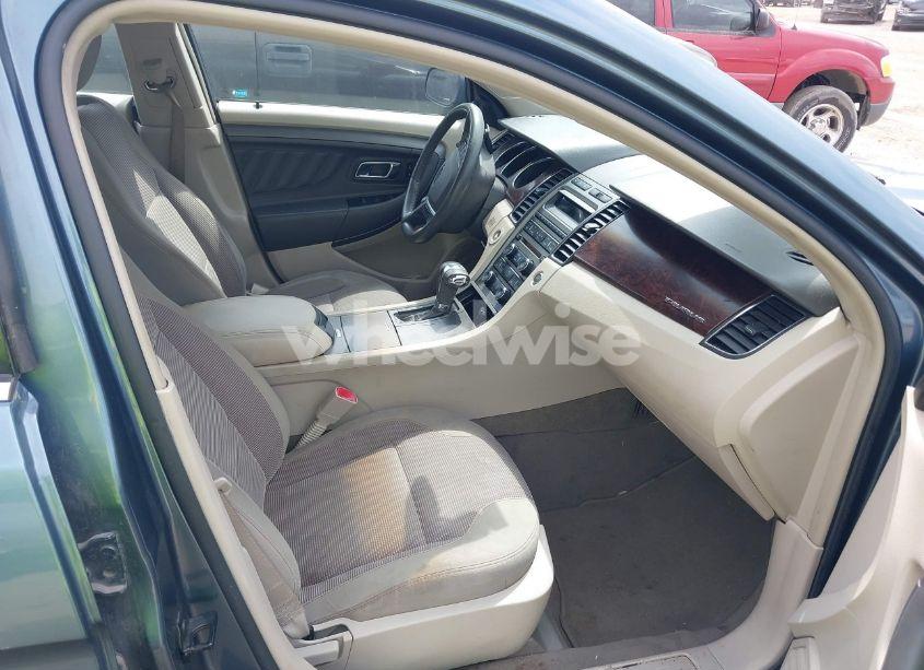 Photo 5 of 2010 Ford Taurus SEL (VIN 1FAHP2EW0AG136120)