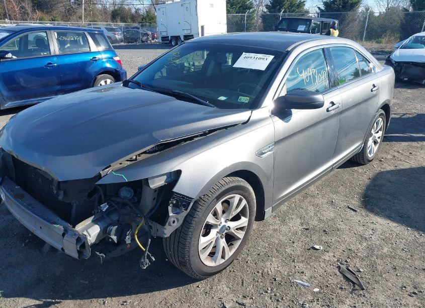 Photo 2 of 2011 Ford Taurus SEL (VIN 1FAHP2EW0BG161911)