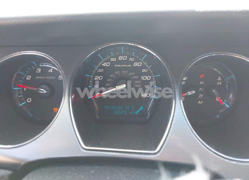 Photo 7 of 2010 Ford Taurus SEL (VIN 1FAHP2EW1AG134697)