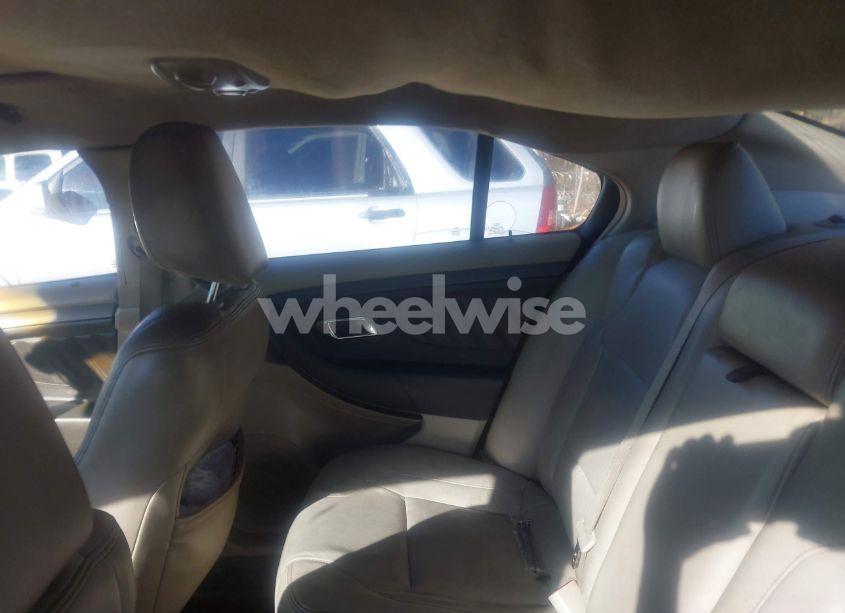 Photo 8 of 2011 Ford Taurus SEL (VIN 1FAHP2EW1BG129100)