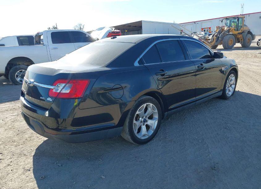 Photo 4 of 2011 Ford Taurus SEL (VIN 1FAHP2EW1BG140727)