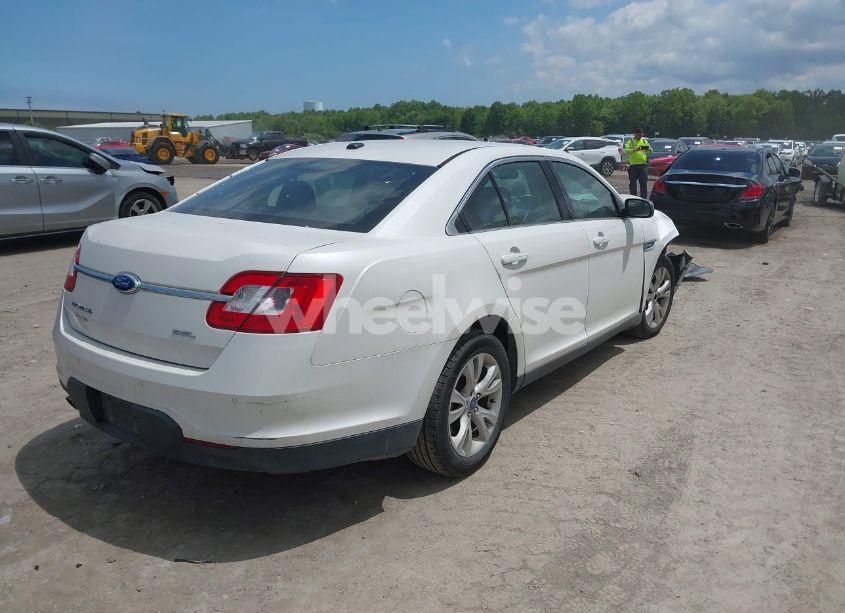 Photo 4 of 2011 Ford Taurus SEL (VIN 1FAHP2EW1BG167233)
