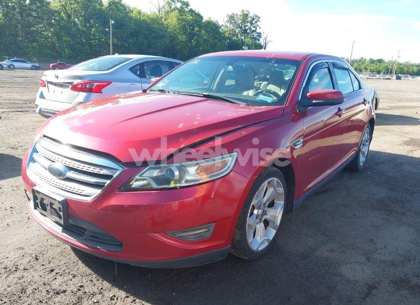 Photo 2 of 2010 Ford Taurus SEL (VIN 1FAHP2EW2AG101675)