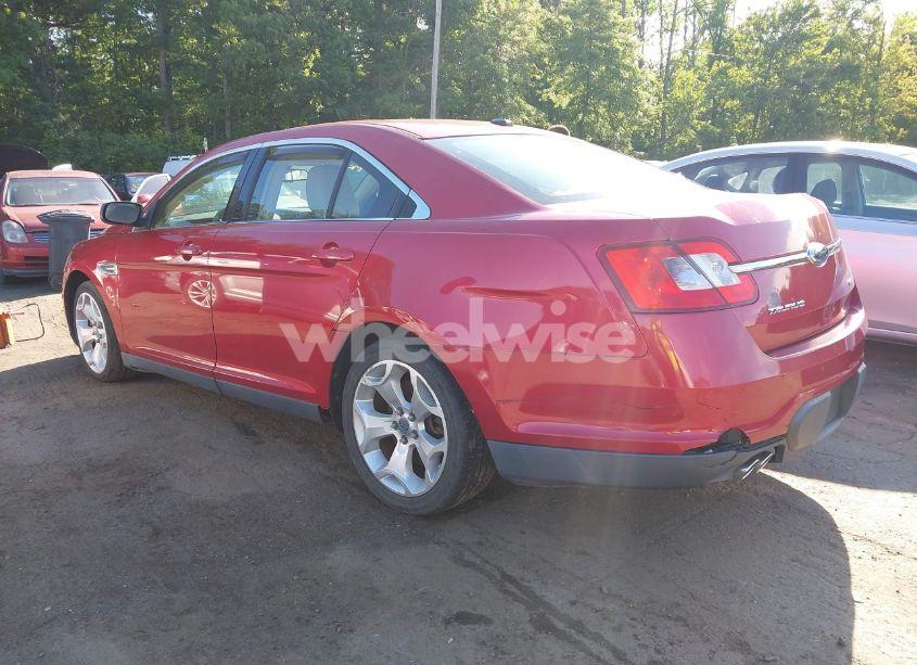 Photo 3 of 2010 Ford Taurus SEL (VIN 1FAHP2EW2AG101675)