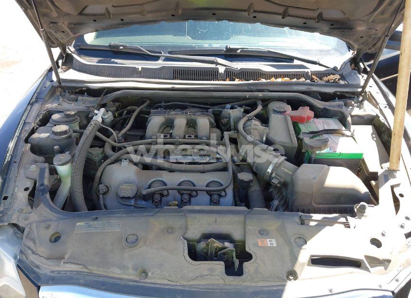 Photo 10 of 2010 Ford Taurus SEL (VIN 1FAHP2EW2AG105242)