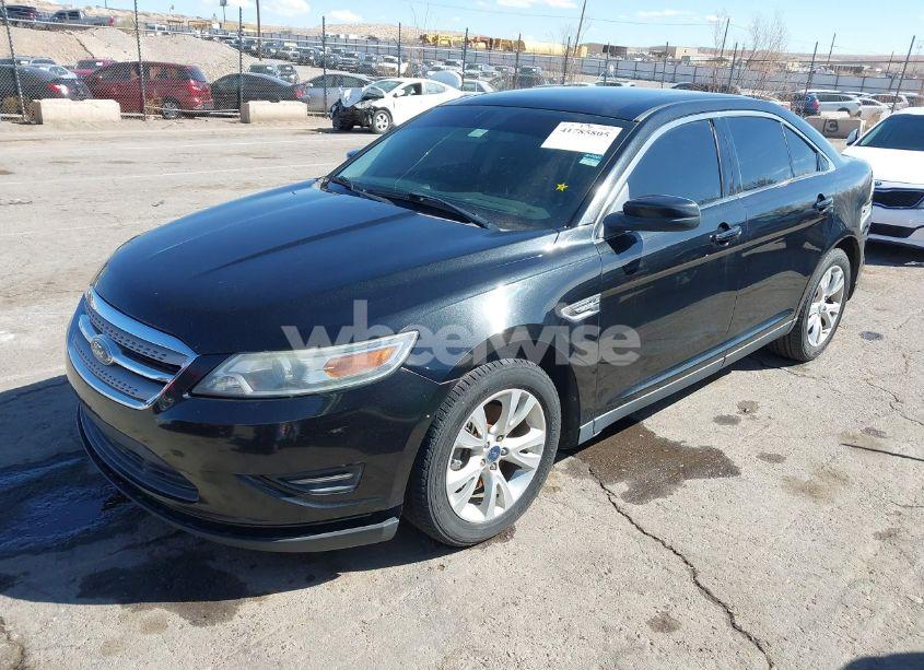 Photo 2 of 2010 Ford Taurus SEL (VIN 1FAHP2EW2AG105242)