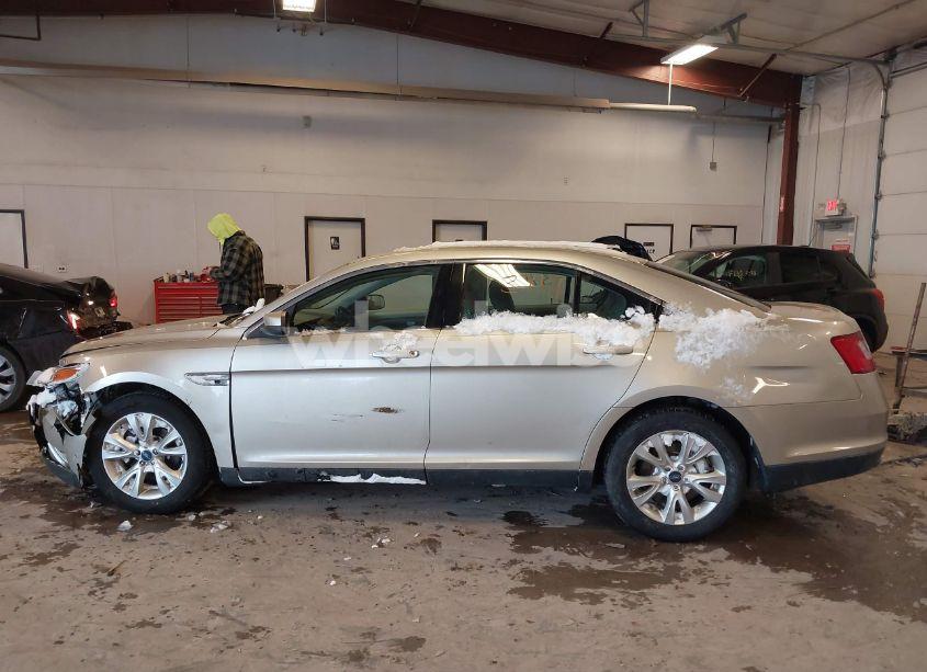 Photo 14 of 2010 Ford Taurus SEL (VIN 1FAHP2EW2AG124552)