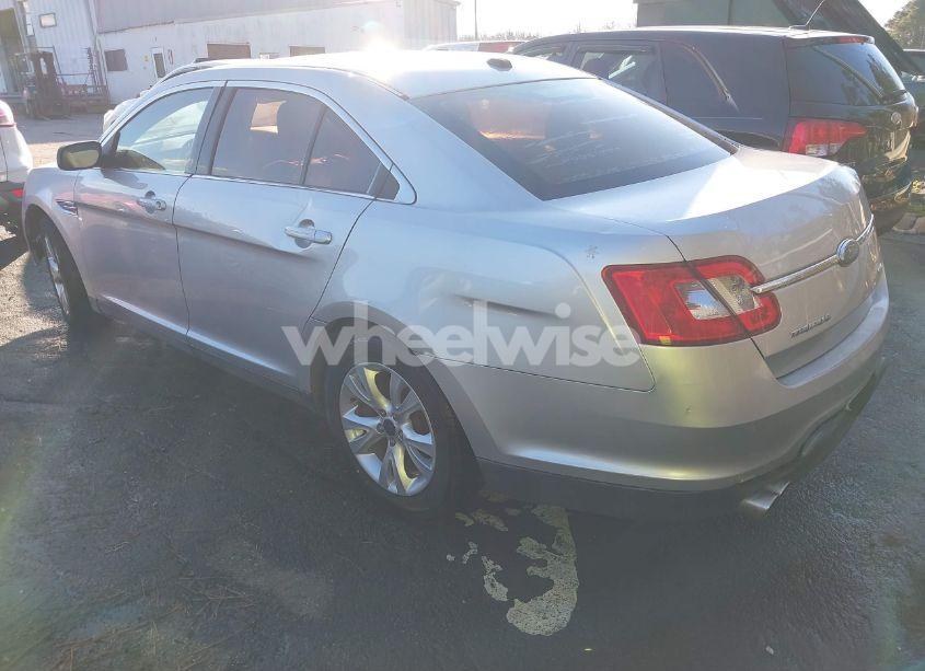 Photo 3 of 2010 Ford Taurus SEL (VIN 1FAHP2EW2AG127998)