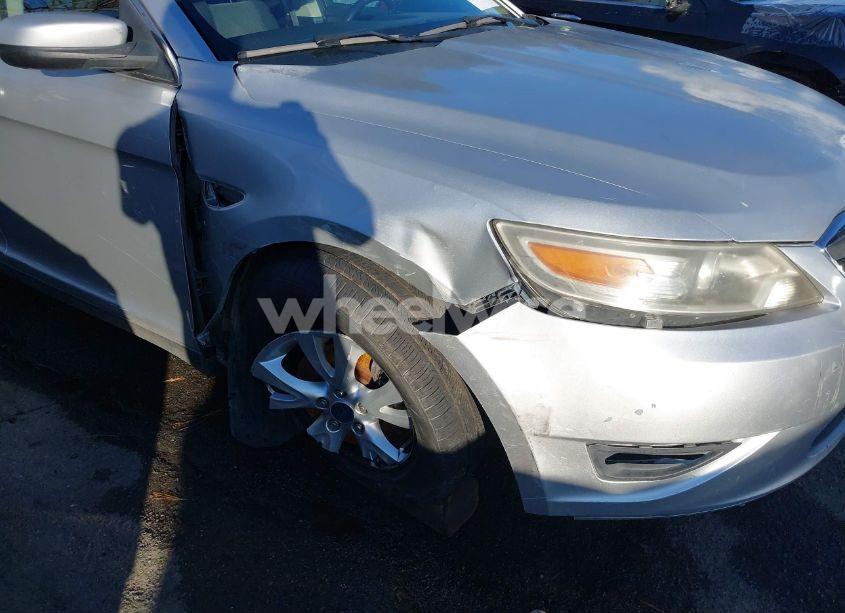 Photo 6 of 2010 Ford Taurus SEL (VIN 1FAHP2EW2AG127998)