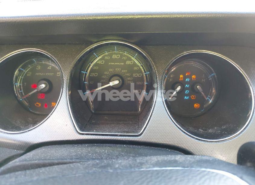 Photo 7 of 2010 Ford Taurus SEL (VIN 1FAHP2EW2AG127998)