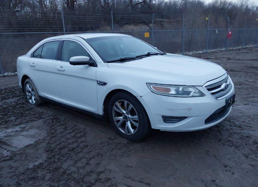 2011 Ford Taurus SEL (VIN 1FAHP2EW2BG103444) main photo