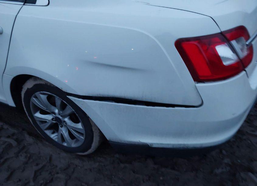 Photo 6 of 2011 Ford Taurus SEL (VIN 1FAHP2EW2BG103444)