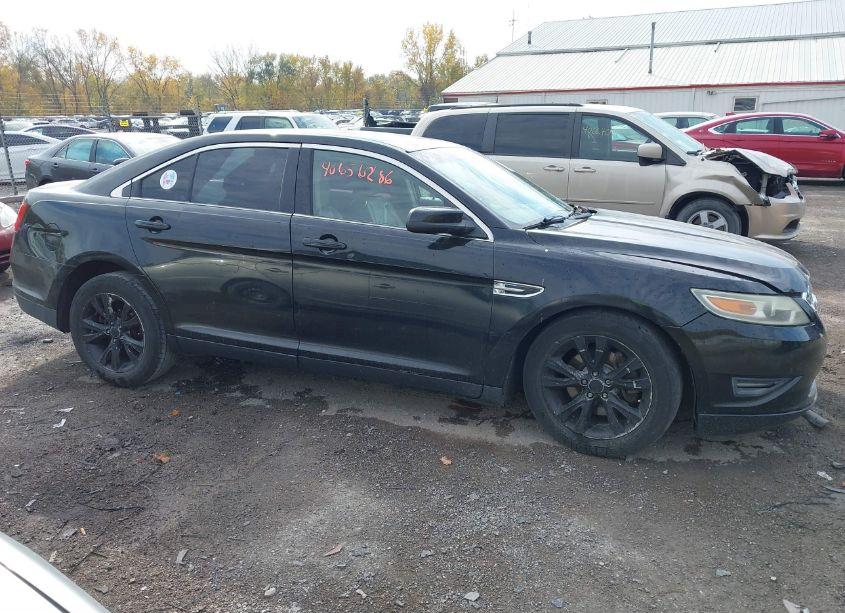 Photo 13 of 2011 Ford Taurus SEL (VIN 1FAHP2EW2BG104125)