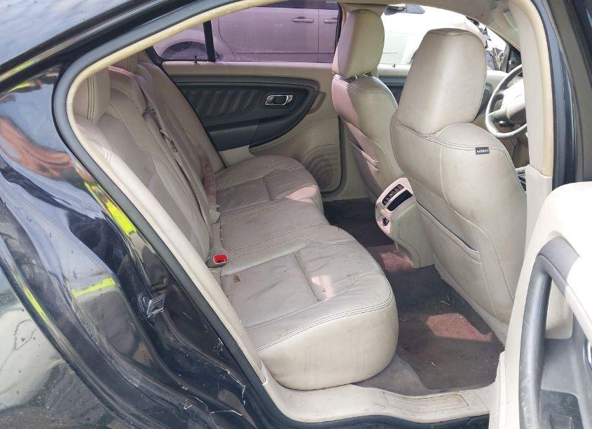 Photo 8 of 2011 Ford Taurus SEL (VIN 1FAHP2EW2BG104125)