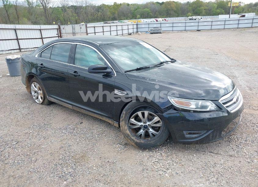 2010 Ford Taurus SEL (VIN 1FAHP2EW3AG147015) main photo