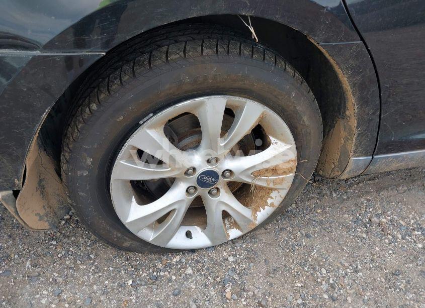 Photo 13 of 2010 Ford Taurus SEL (VIN 1FAHP2EW3AG147015)