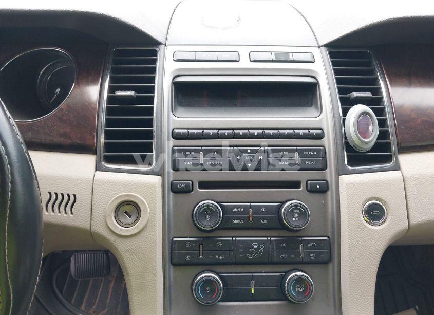 Photo 15 of 2010 Ford Taurus SEL (VIN 1FAHP2EW3AG147015)