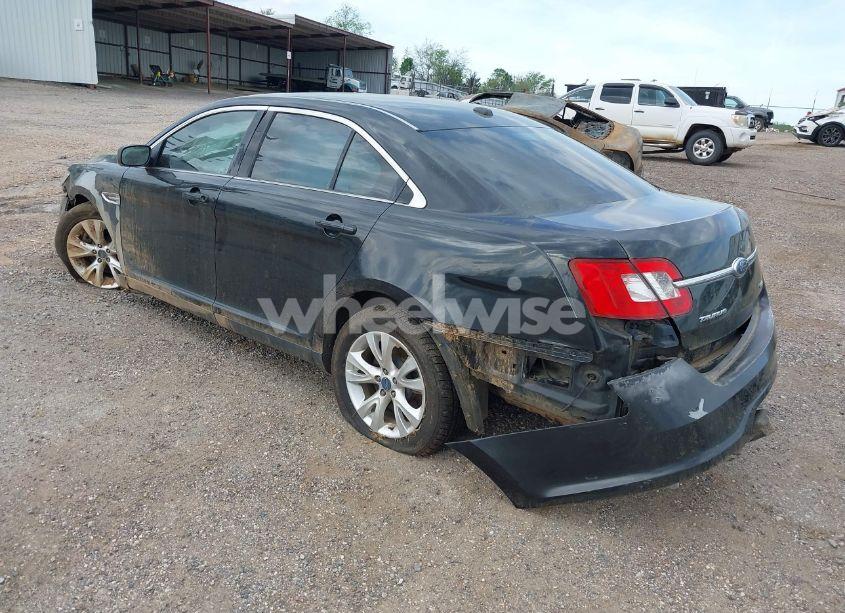 Photo 3 of 2010 Ford Taurus SEL (VIN 1FAHP2EW3AG147015)