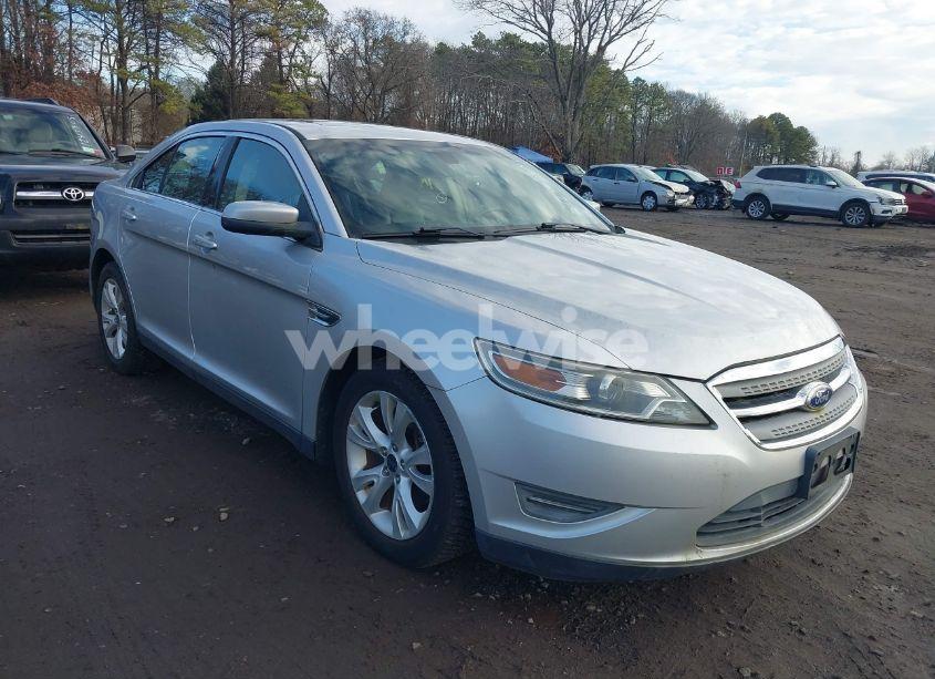 2011 Ford Taurus SEL (VIN 1FAHP2EW3BG112010) main photo