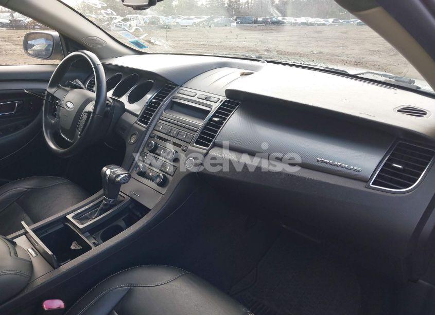 Photo 5 of 2011 Ford Taurus SEL (VIN 1FAHP2EW3BG112010)