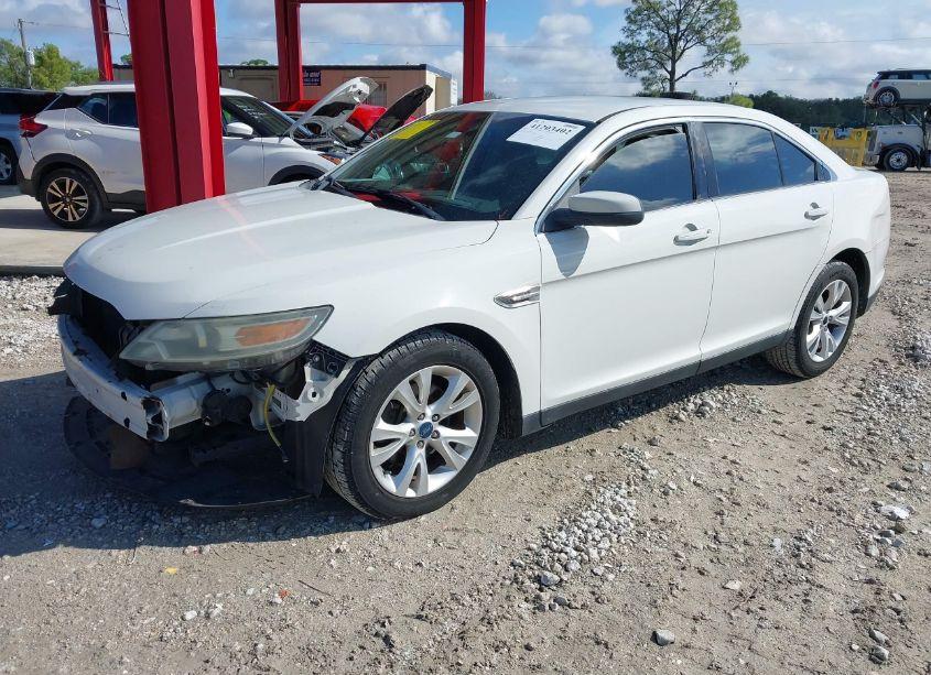 Photo 2 of 2011 Ford Taurus SEL (VIN 1FAHP2EW3BG123220)