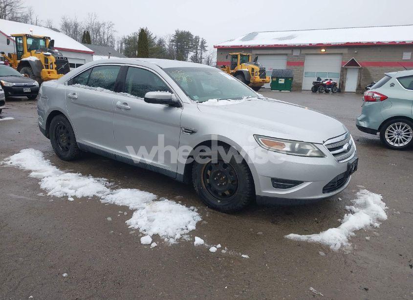 2011 Ford Taurus SEL (VIN 1FAHP2EW3BG124061) main photo