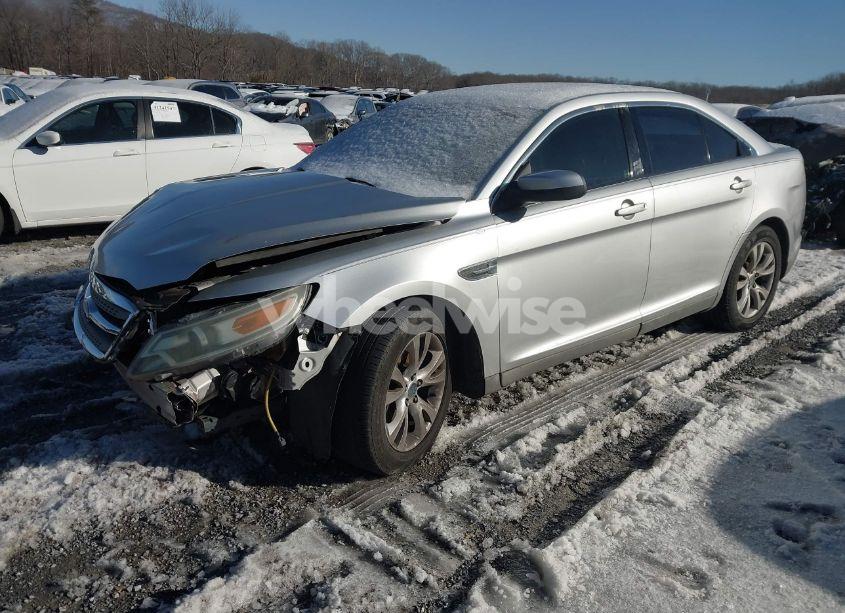 Photo 2 of 2011 Ford Taurus SEL (VIN 1FAHP2EW3BG155746)