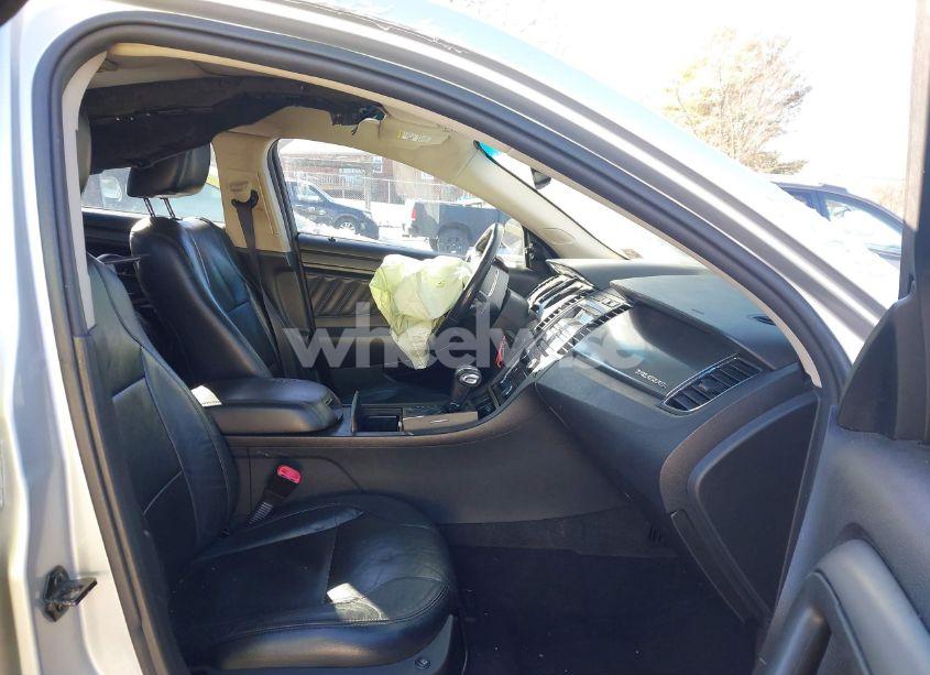 Photo 5 of 2011 Ford Taurus SEL (VIN 1FAHP2EW3BG155746)