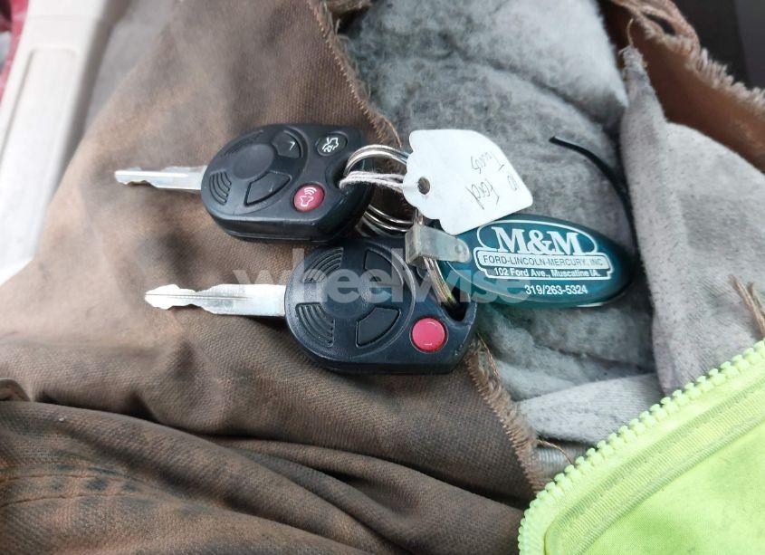 Photo 11 of 2010 Ford Taurus SEL (VIN 1FAHP2EW4AG101743)