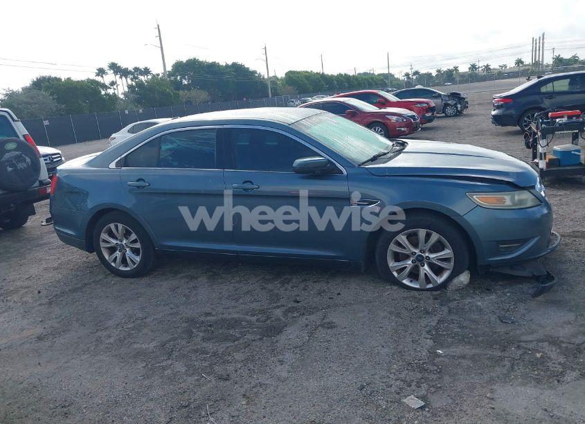 Photo 13 of 2010 Ford Taurus SEL (VIN 1FAHP2EW4AG144480)