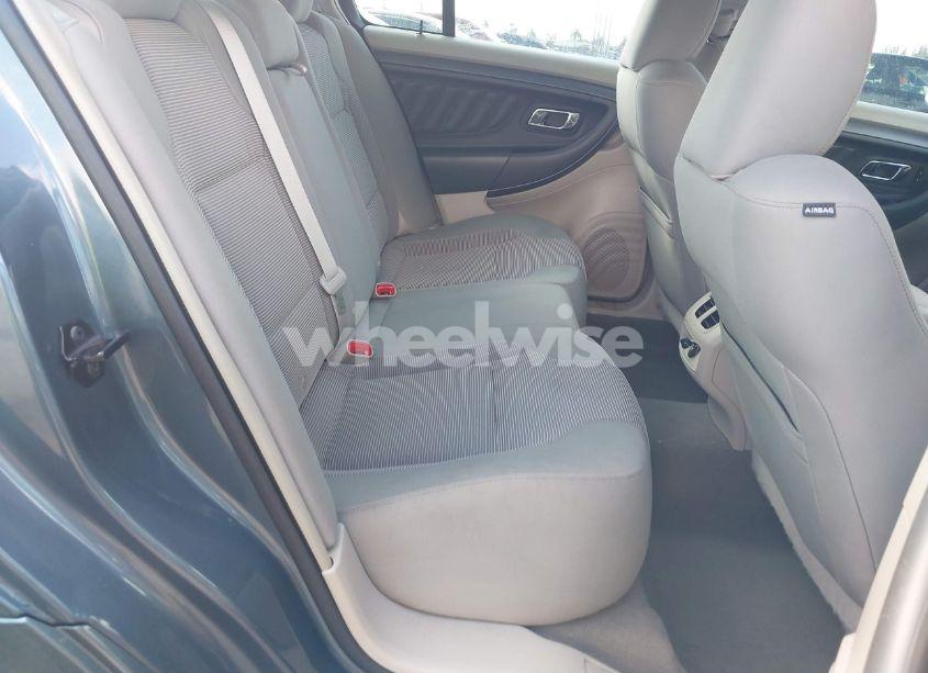 Photo 8 of 2010 Ford Taurus SEL (VIN 1FAHP2EW4AG144480)