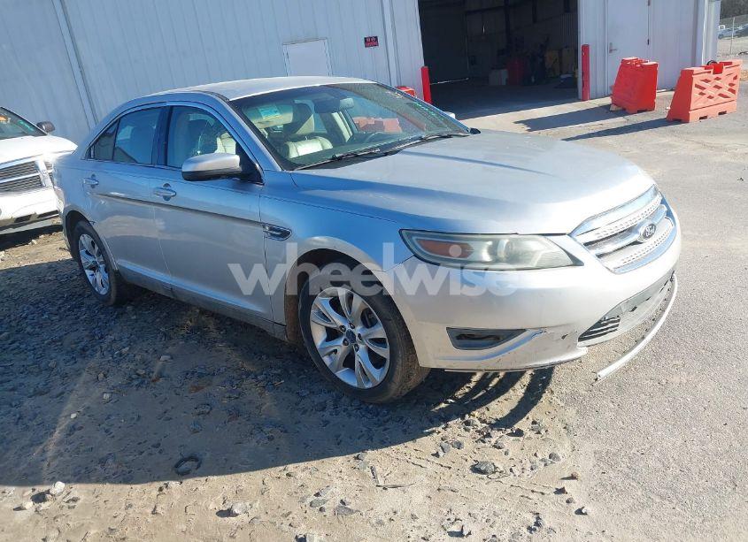 2010 Ford Taurus SEL (VIN 1FAHP2EW4AG153762) main photo