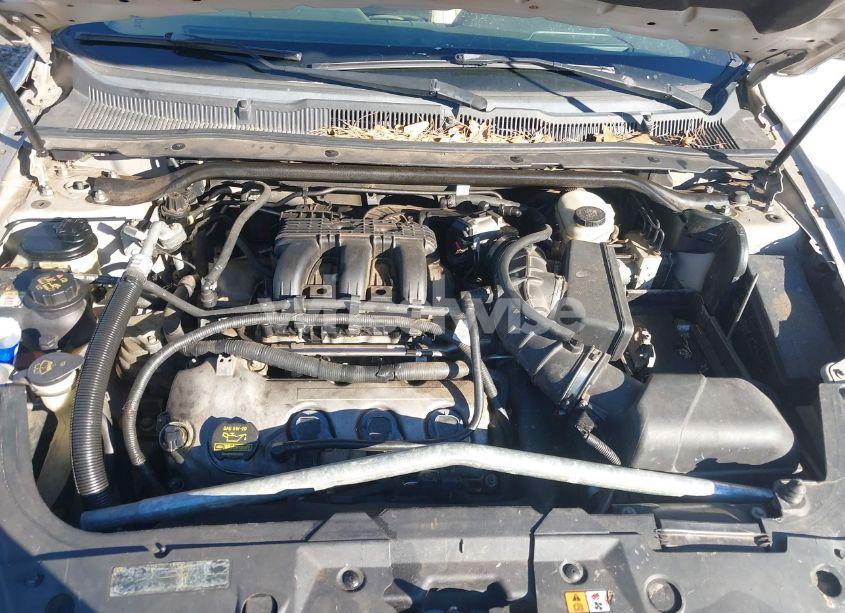 Photo 10 of 2010 Ford Taurus SEL (VIN 1FAHP2EW4AG153762)