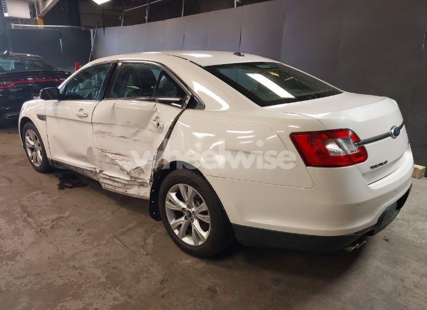Photo 3 of 2011 Ford Taurus SEL (VIN 1FAHP2EW4BG103414)