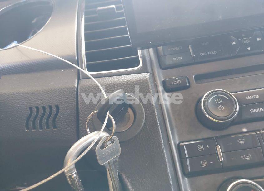 Photo 11 of 2011 Ford Taurus SEL (VIN 1FAHP2EW4BG121248)