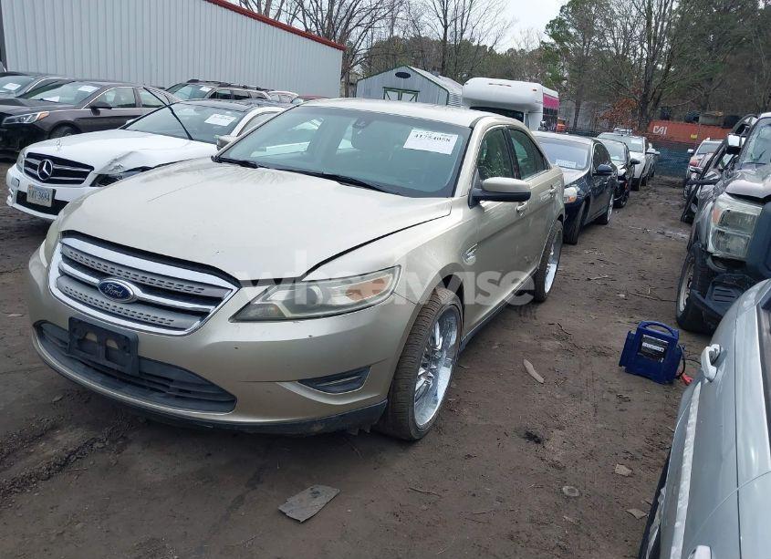 Photo 2 of 2011 Ford Taurus SEL (VIN 1FAHP2EW4BG147591)