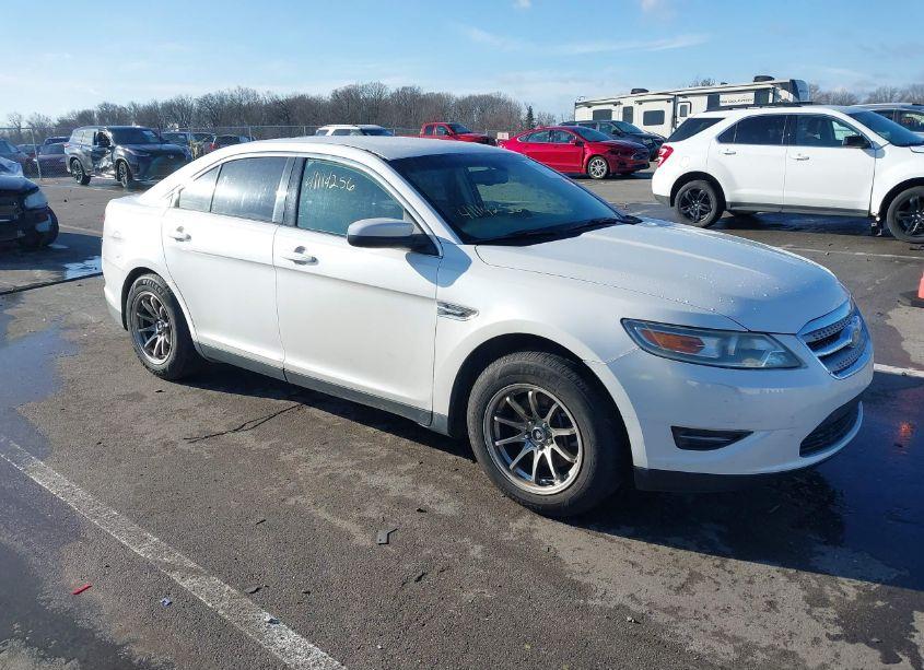 2011 Ford Taurus SEL (VIN 1FAHP2EW4BG172863) main photo