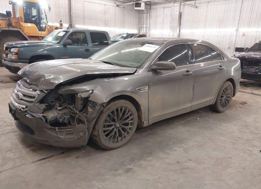 Photo 2 of 2011 Ford Taurus SEL (VIN 1FAHP2EW4BG182289)