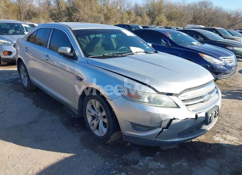2010 Ford Taurus SEL (VIN 1FAHP2EW5AG131060) main photo
