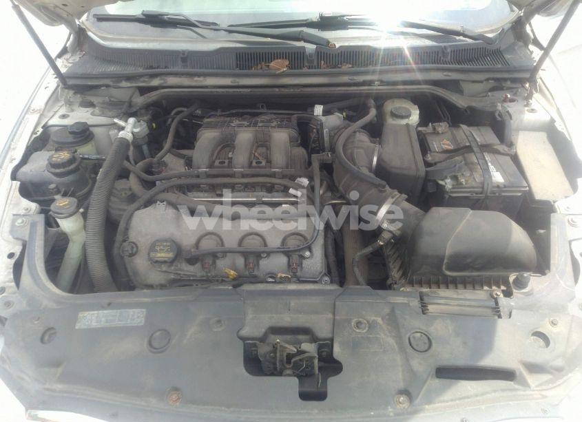 Photo 10 of 2010 Ford Taurus SEL (VIN 1FAHP2EW5AG139658)