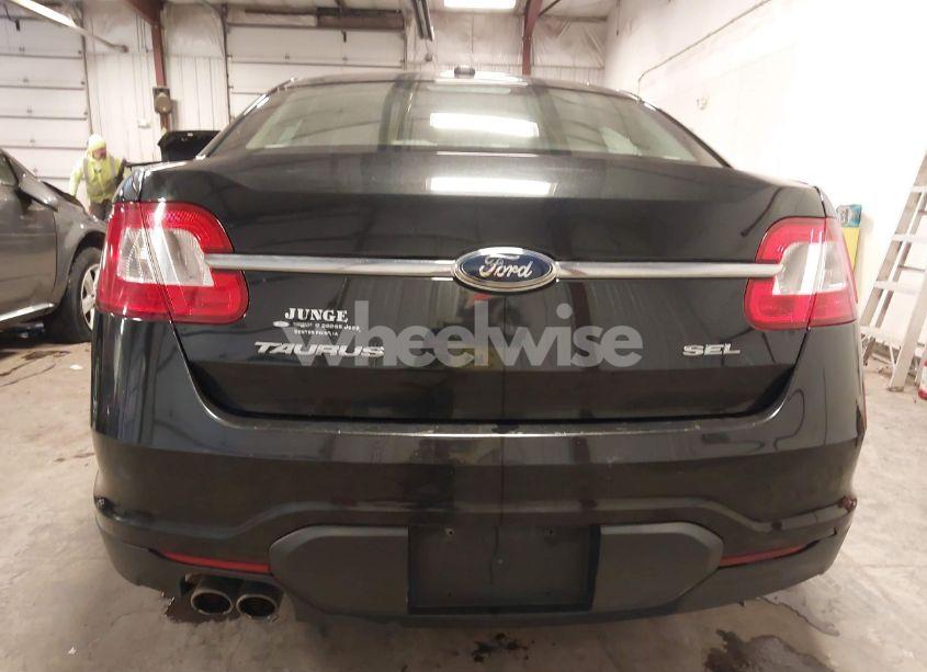 Photo 16 of 2010 Ford Taurus SEL (VIN 1FAHP2EW5AG141880)