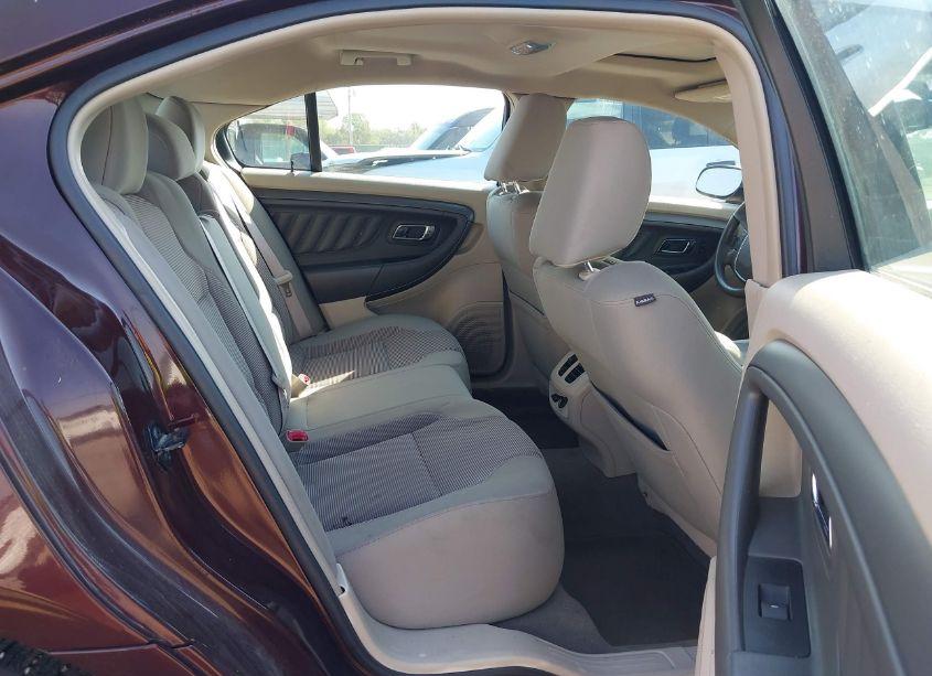 Photo 8 of 2010 Ford Taurus SEL (VIN 1FAHP2EW6AG113263)