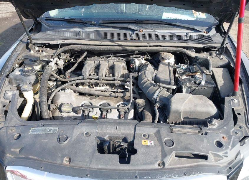 Photo 10 of 2010 Ford Taurus SEL (VIN 1FAHP2EW6AG118446)