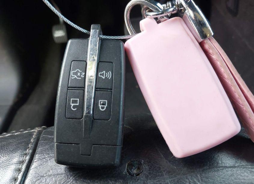 Photo 11 of 2010 Ford Taurus SEL (VIN 1FAHP2EW6AG118446)