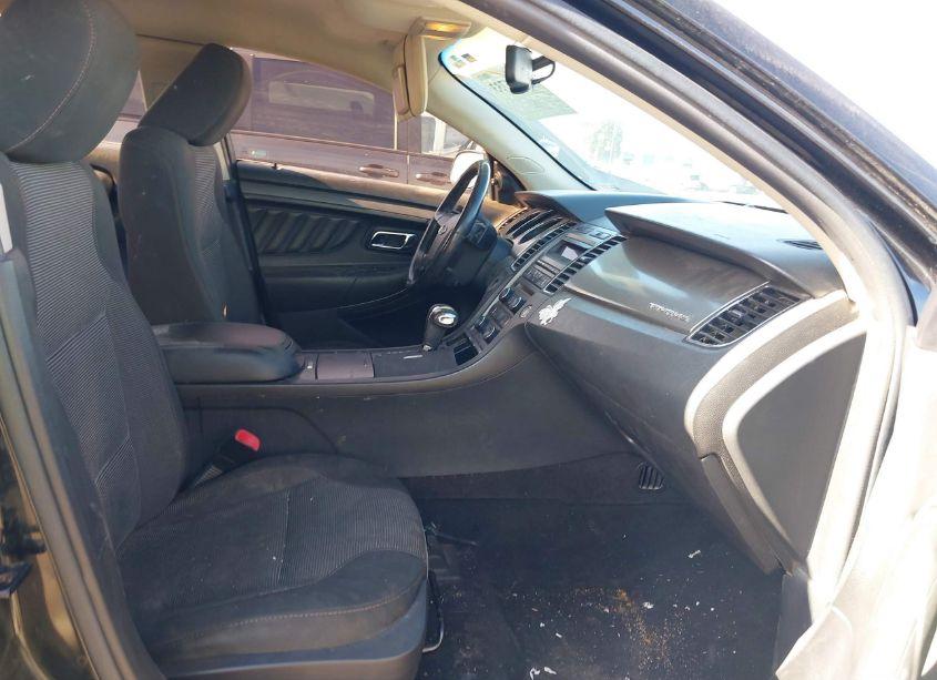 Photo 5 of 2010 Ford Taurus SEL (VIN 1FAHP2EW6AG138261)