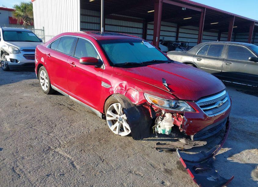 2010 Ford Taurus SEL (VIN 1FAHP2EW6AG156825) main photo