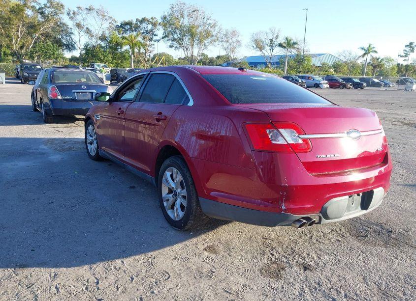 Photo 3 of 2010 Ford Taurus SEL (VIN 1FAHP2EW6AG156825)