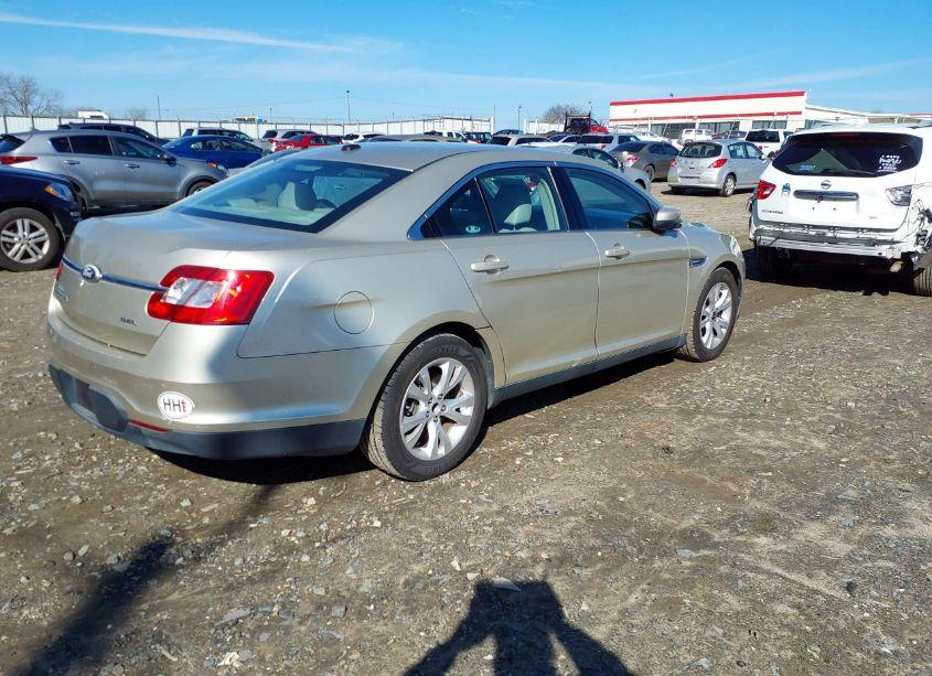 Photo 4 of 2011 Ford Taurus SEL (VIN 1FAHP2EW6BG141744)