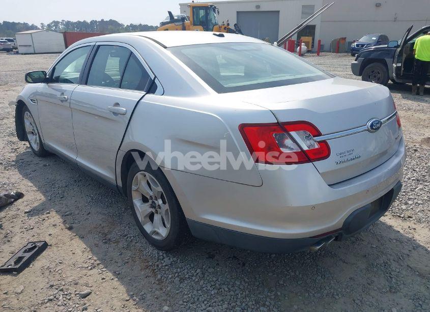 Photo 3 of 2010 Ford Taurus SEL (VIN 1FAHP2EW7AG116494)